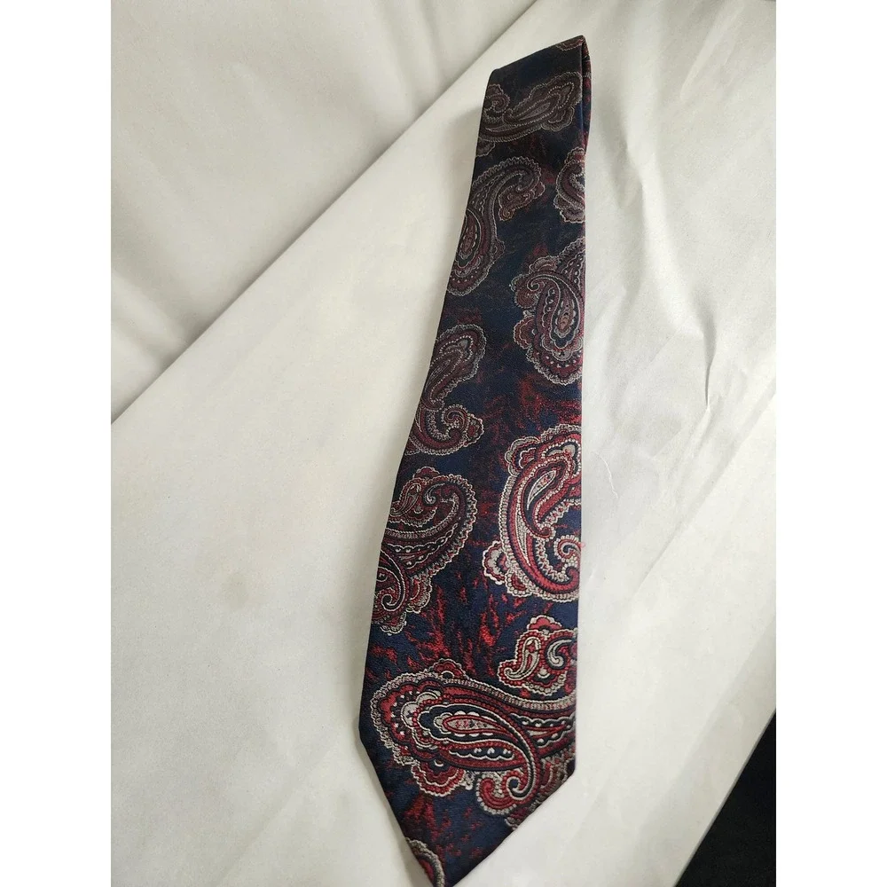 Wembley WemSilk Mens Paisley Tie Navy Blue Burgundy Red Silver Jacquard Necktie